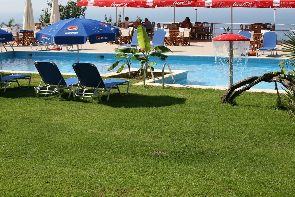 Hotel Belle Vue Dhërmi Extérieur photo
