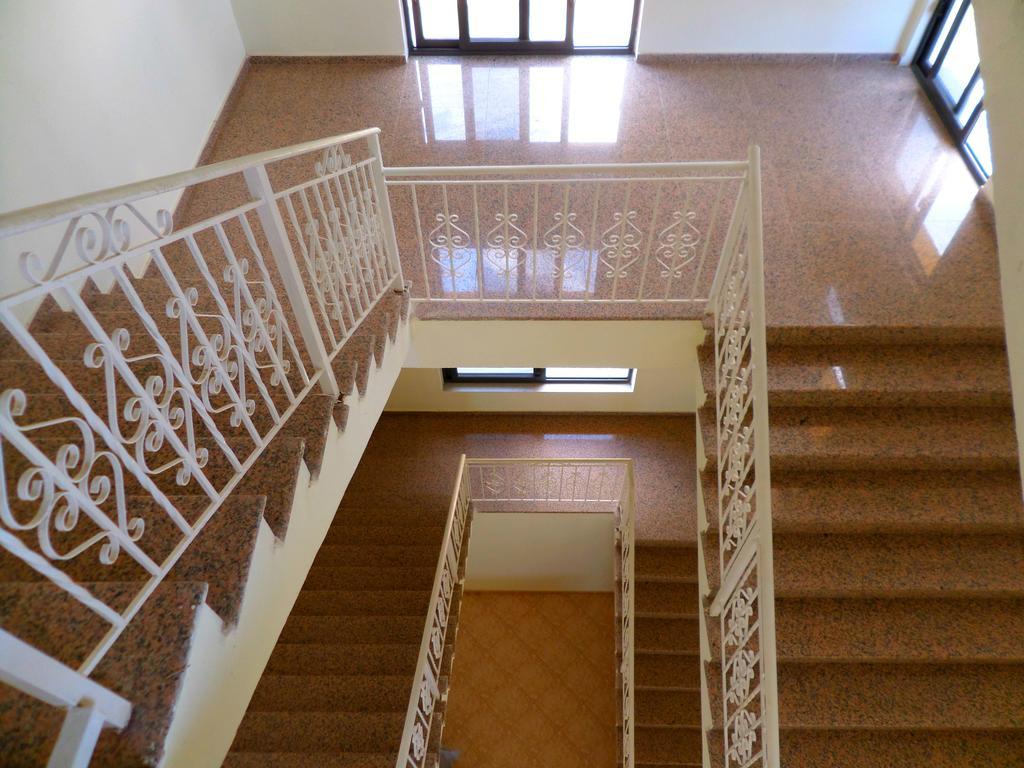 Hotel Belle Vue Dhërmi Extérieur photo